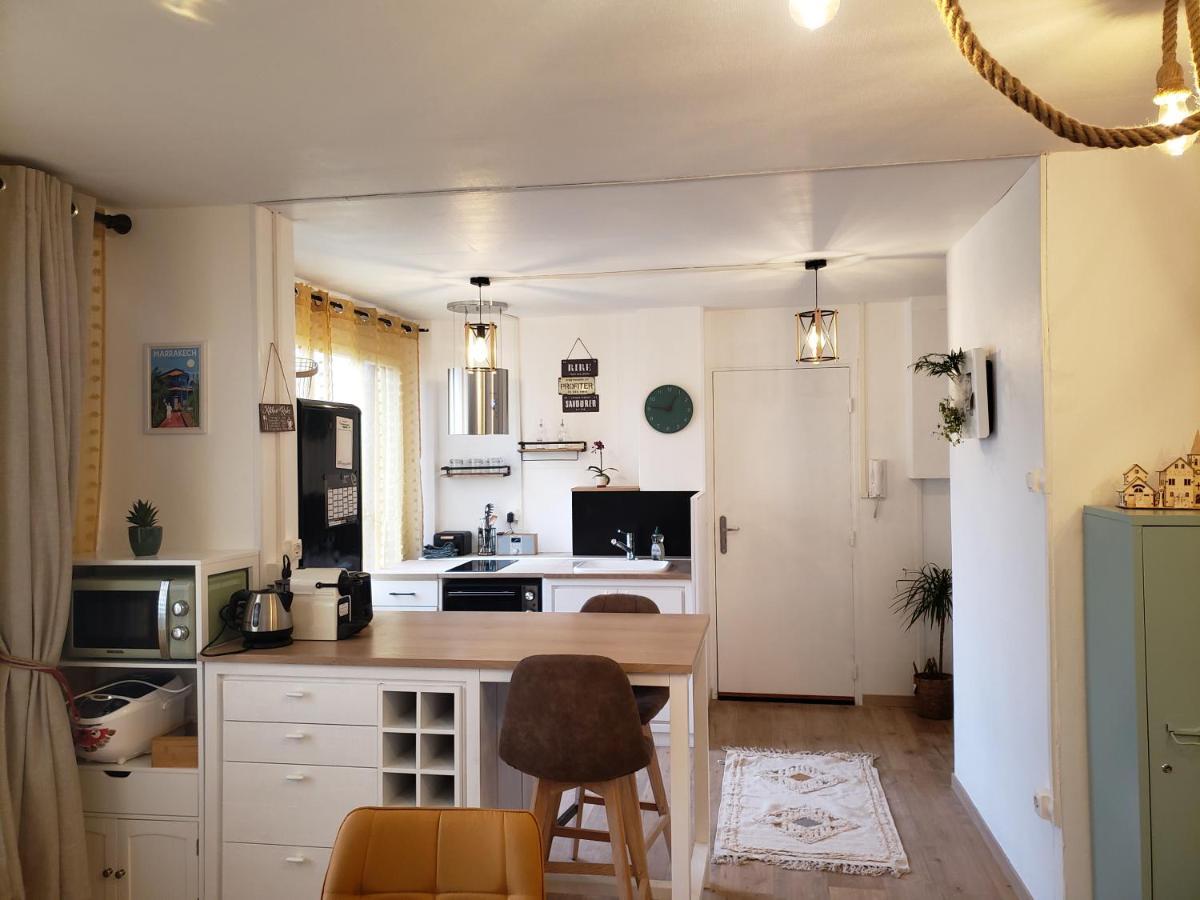 Maison Du Bonheur 2 A Troyes Logement Entier Avec Parking Екстер'єр фото
